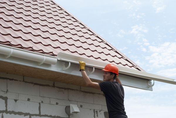 Rain Gutter Repair in Michigan City