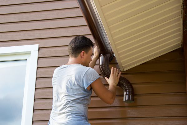Cost of Porch Gutter Repair in Michigan City